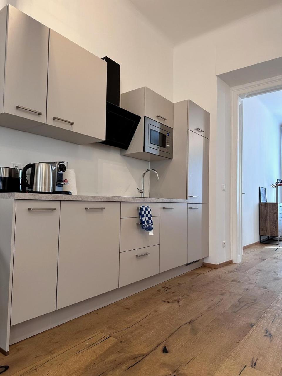 Donau Dreams Modernes Hideaway L Hg9 Apartment Vienna Exterior photo