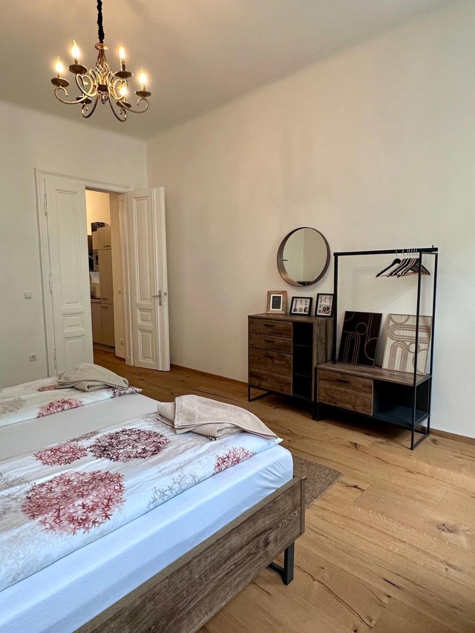 Donau Dreams Modernes Hideaway L Hg9 Apartment Vienna Exterior photo
